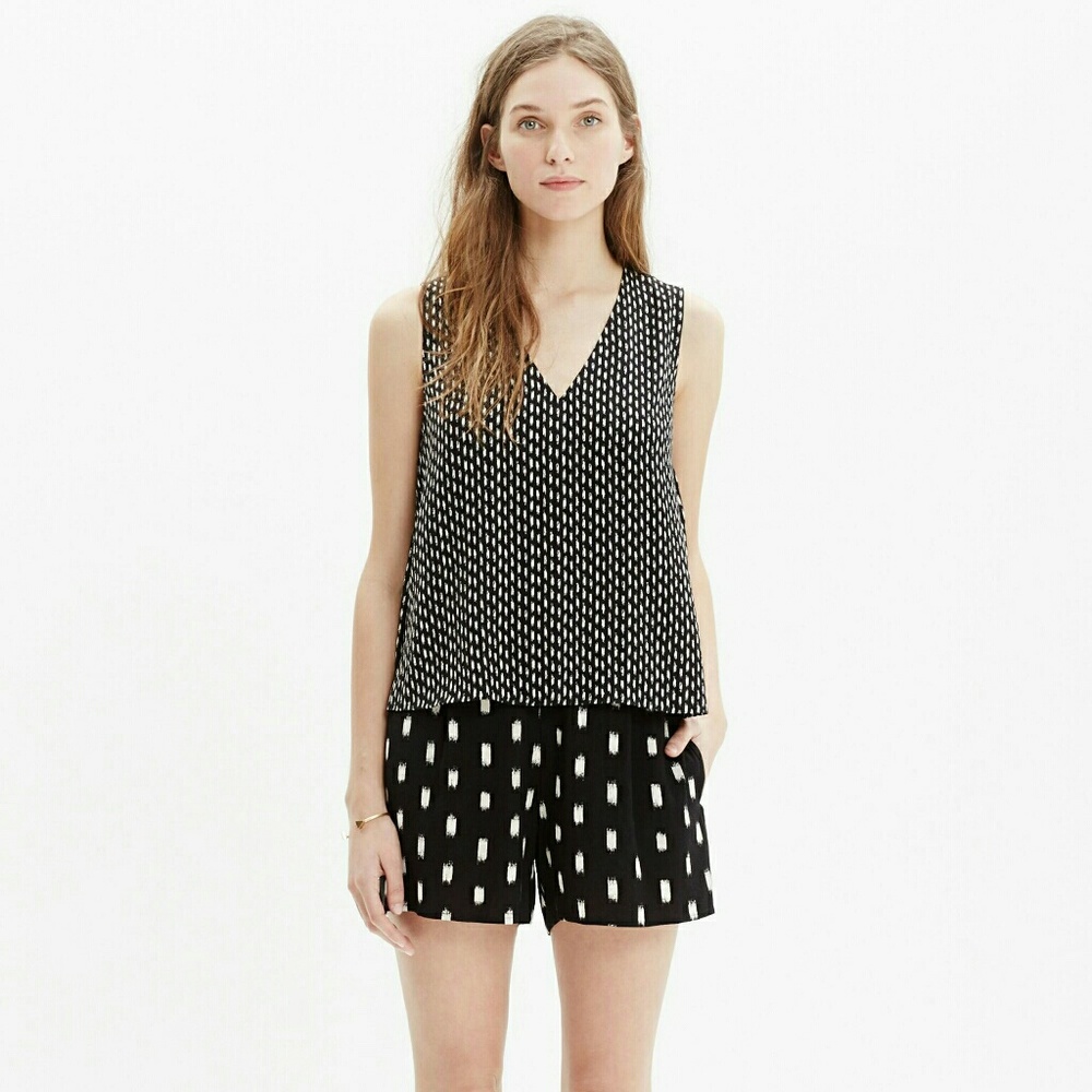 Madewell V Neck Black Romper size Large